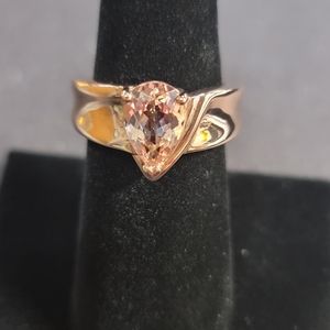 R318  Elegant Morganite Ring. Size 7.